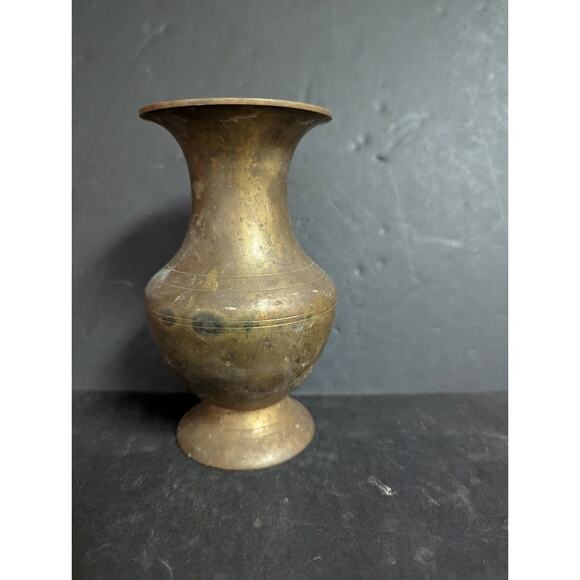 Antique 6" banded brass vase footed Patina flared neck round body Far East - Picture 2 of 6